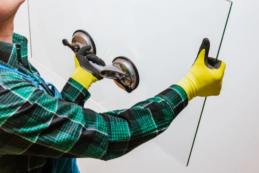 Reliable Glass Cutting in Tracy, CA Reliable Glass Cutting in Tracy, CA